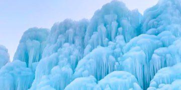 Chilgapsan Ice Fountain Festival