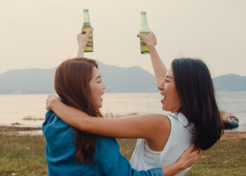 “Can I Drink in Korea Yet?”: The Legal Drinking Age Rules Every Traveler MUST Know